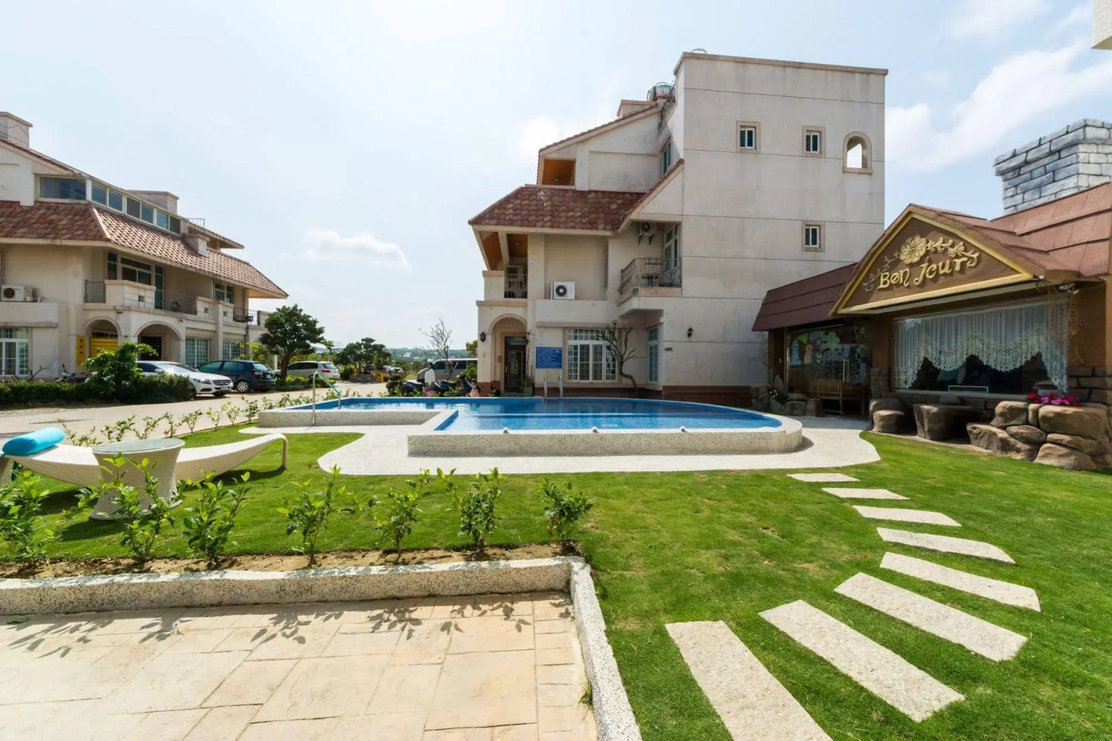 Kenting Bonjour Resort