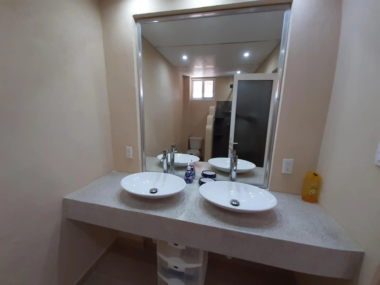 El Paraíso en la tierra de Capitán Fernando