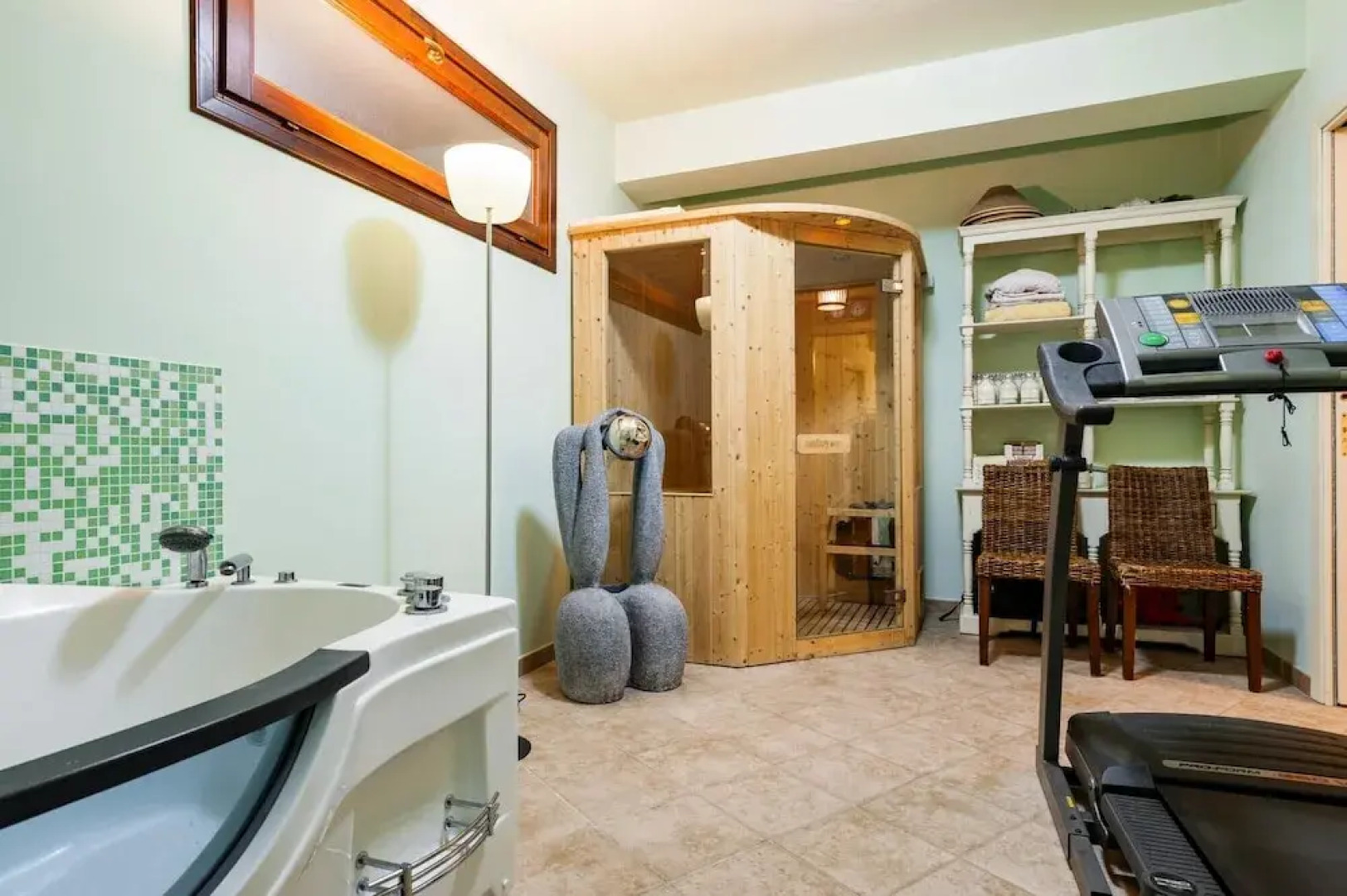 Papavero Rosso - Villa at the Foot of Mount Etna With Private Pool