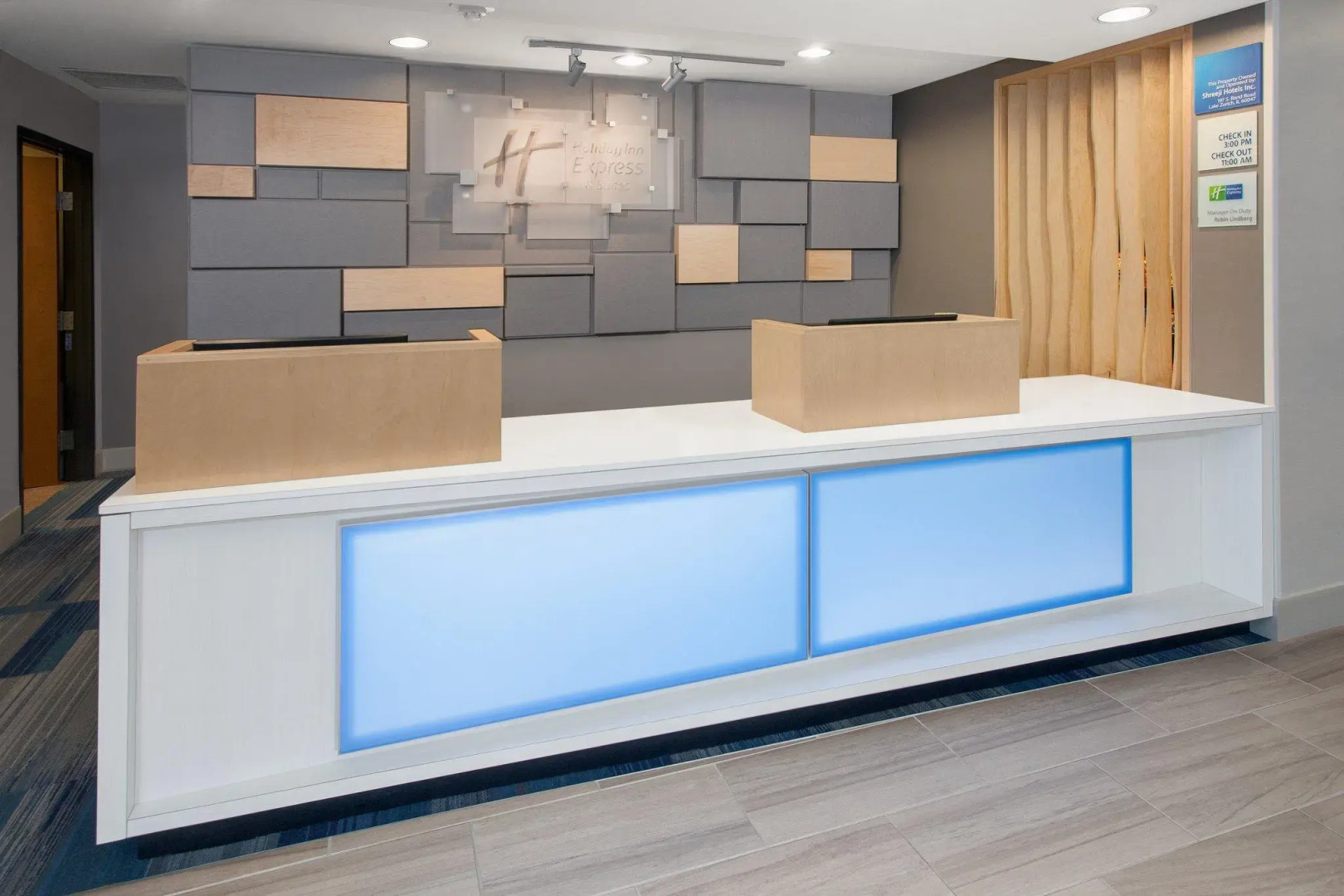 Holiday Inn Express Hotel & Suites, a Lake Zurich-Barrington by IHG