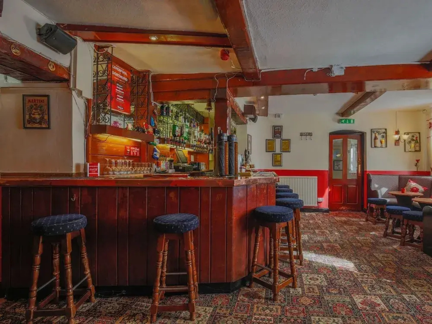 The Olde Three Cocks