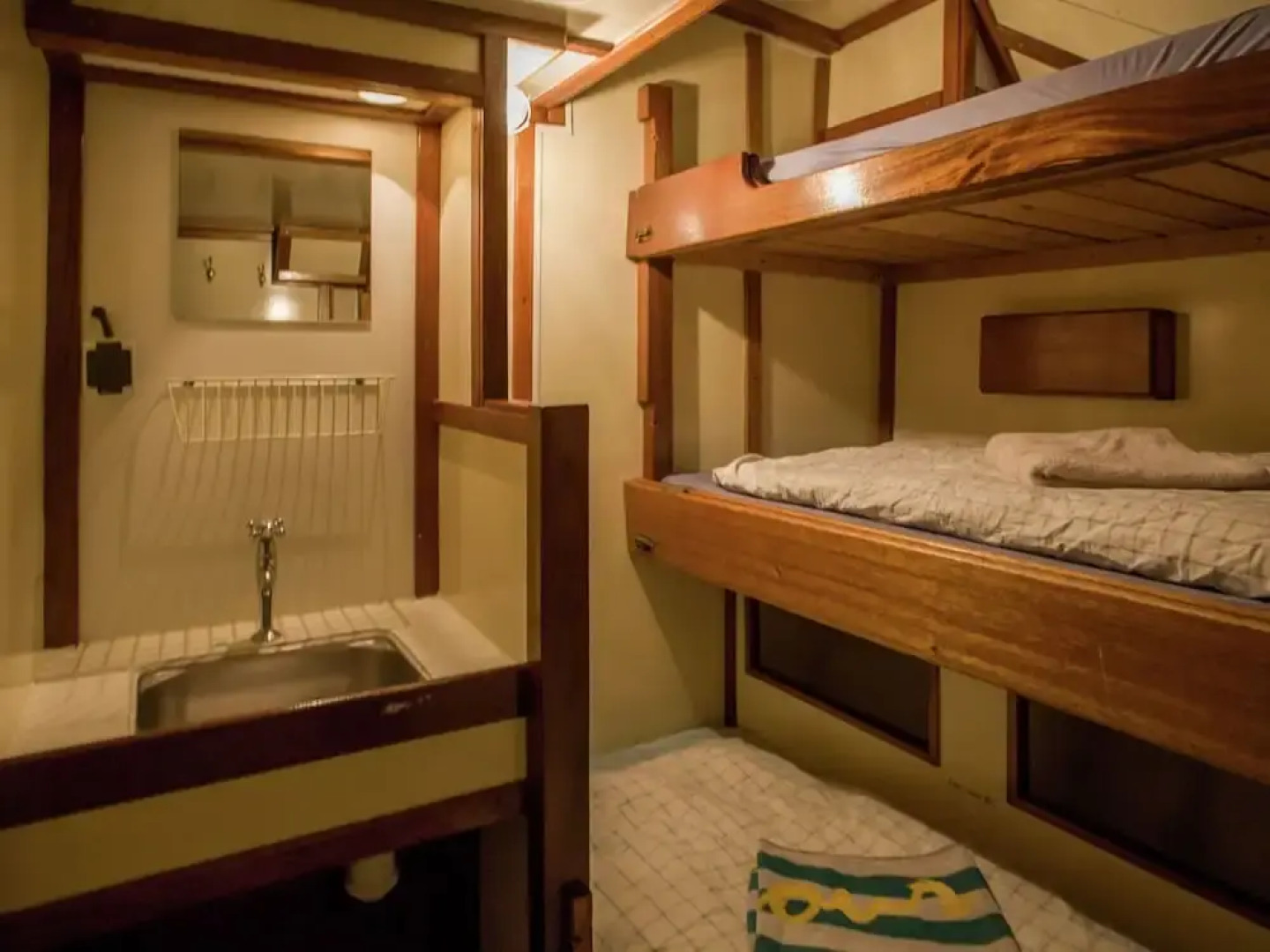 Marie Galante Holiday Boat