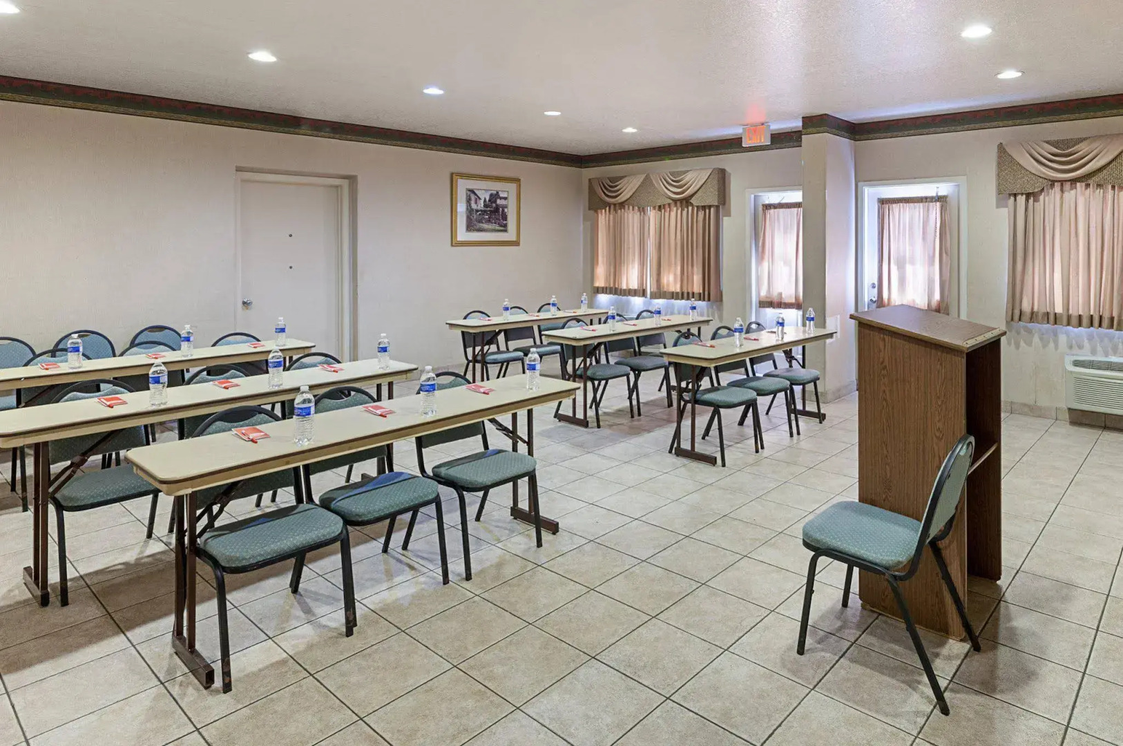 Econo Lodge San Antonio South