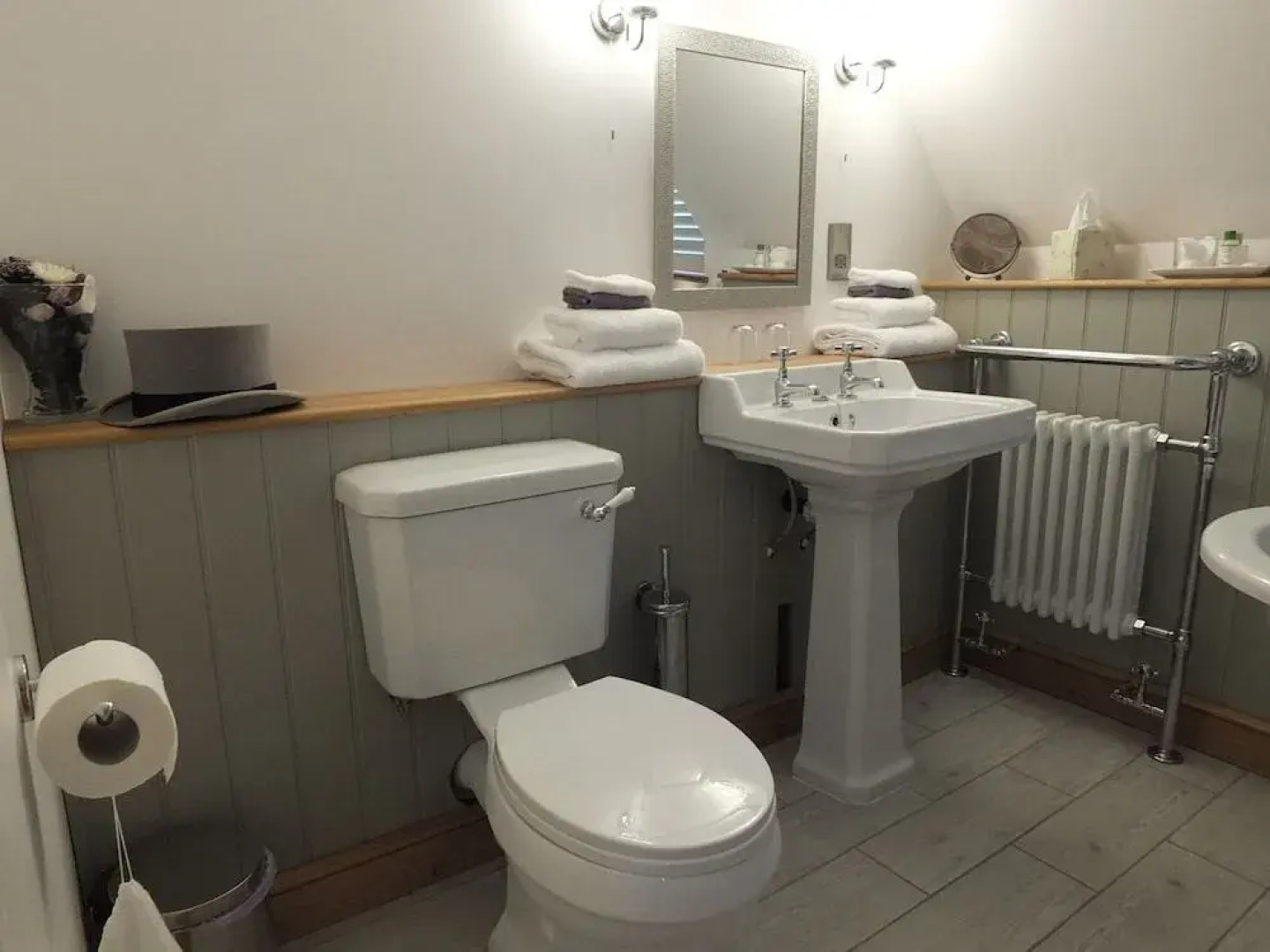 Markstone Farm - Adults Only