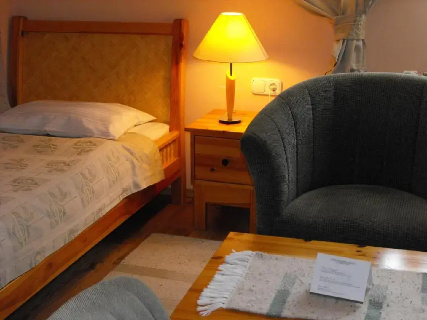 Józsi Bácsi Vendéglője és Szállodája