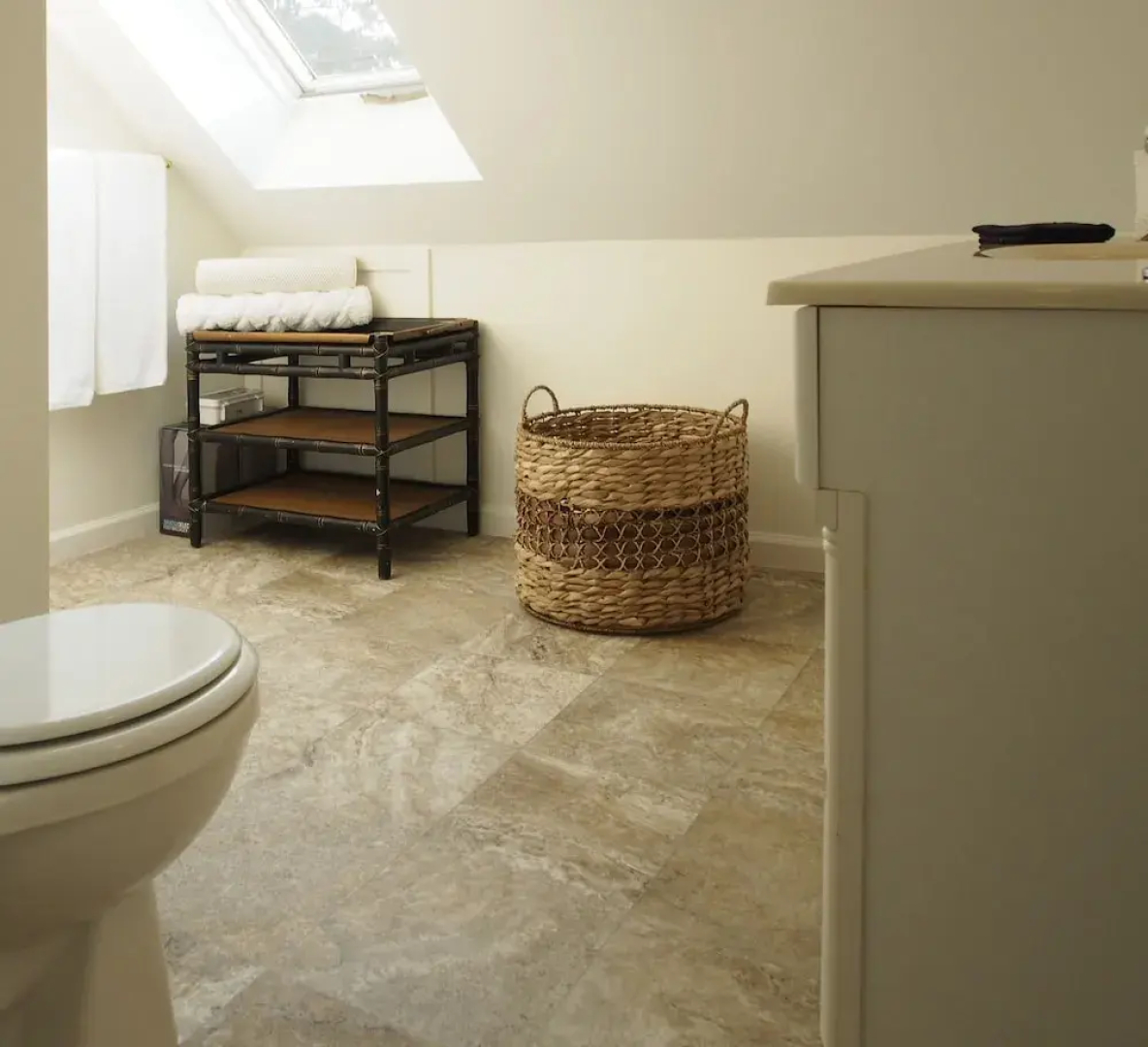 The Deacon & James Pharmacy B&B