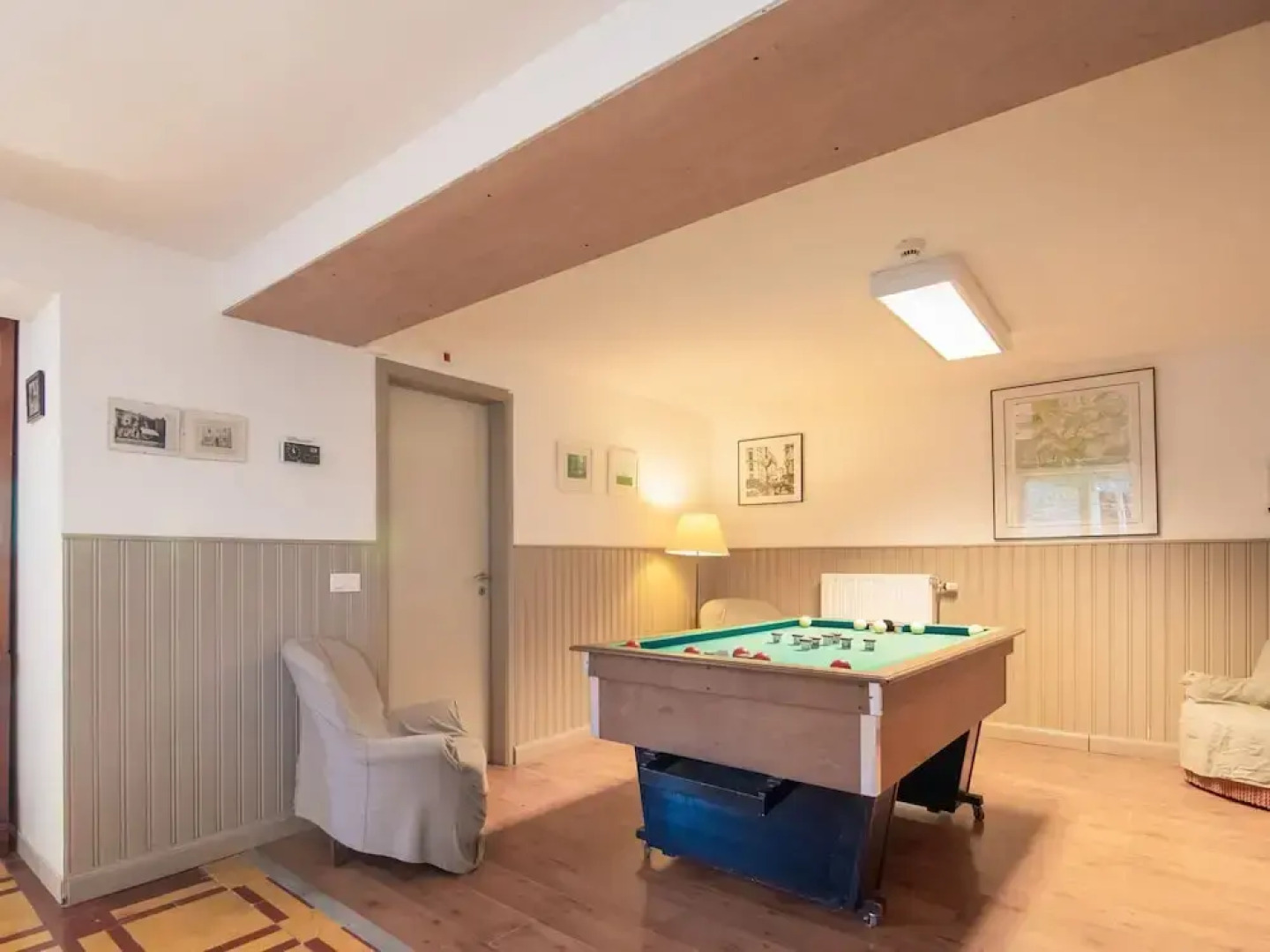 Suave Holiday Home in Vresse-sur-semois With Garden