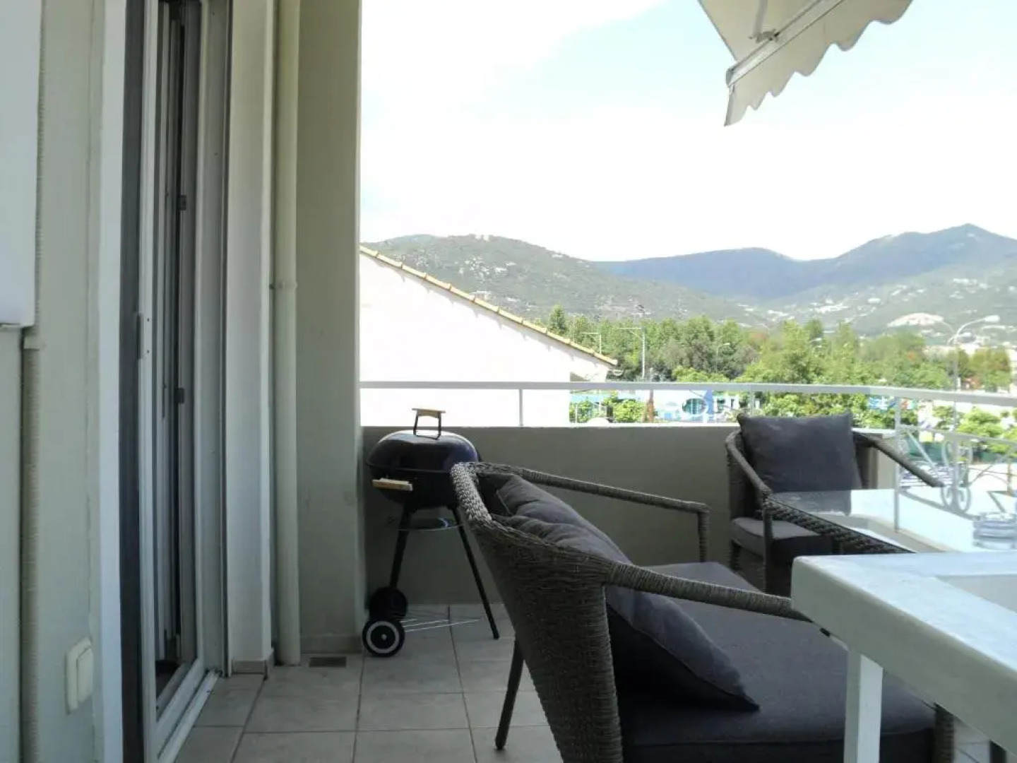 Serenada Apartment Nea Iraklitsa