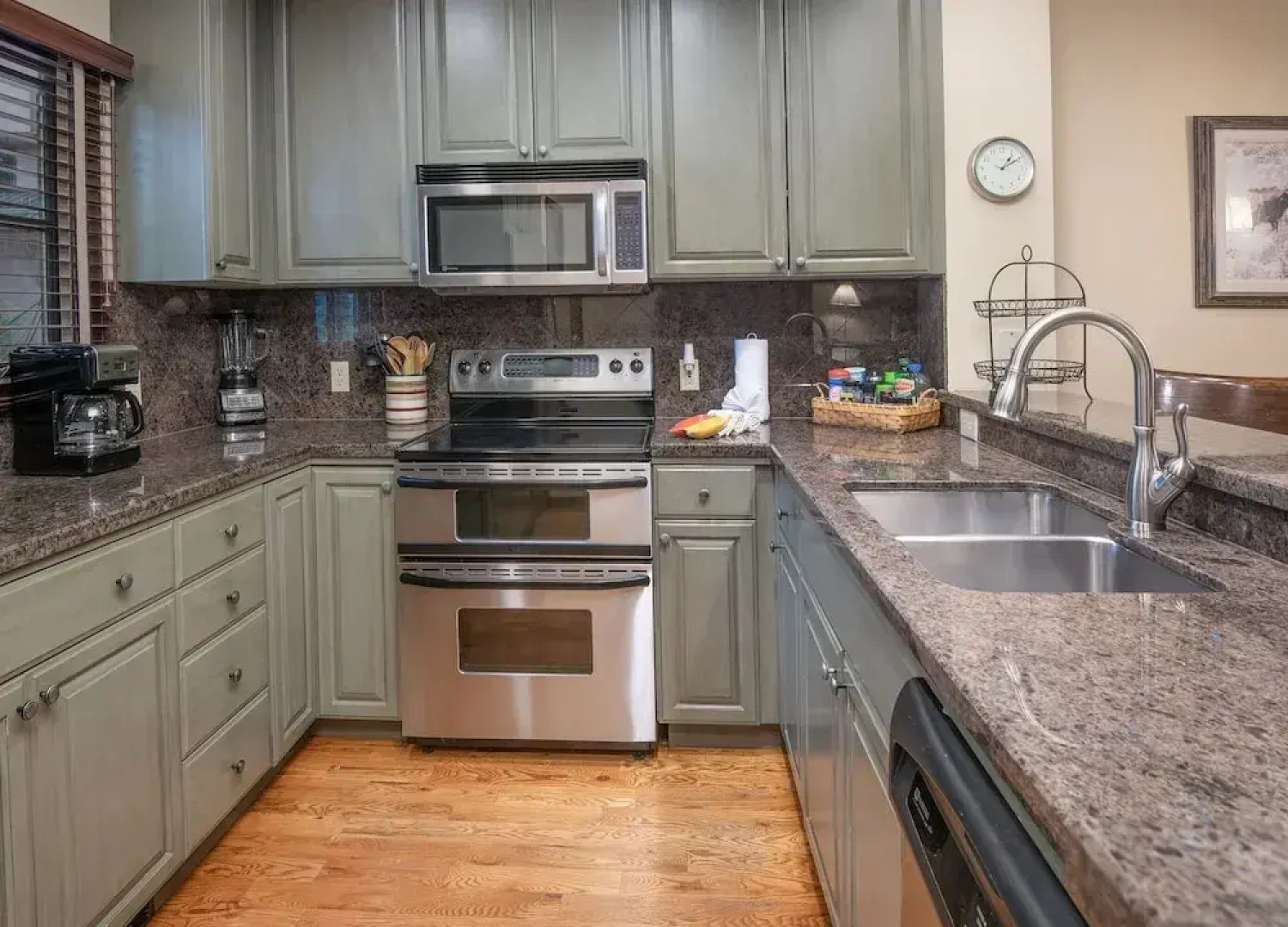 Highlands Townhome by Vail Realty