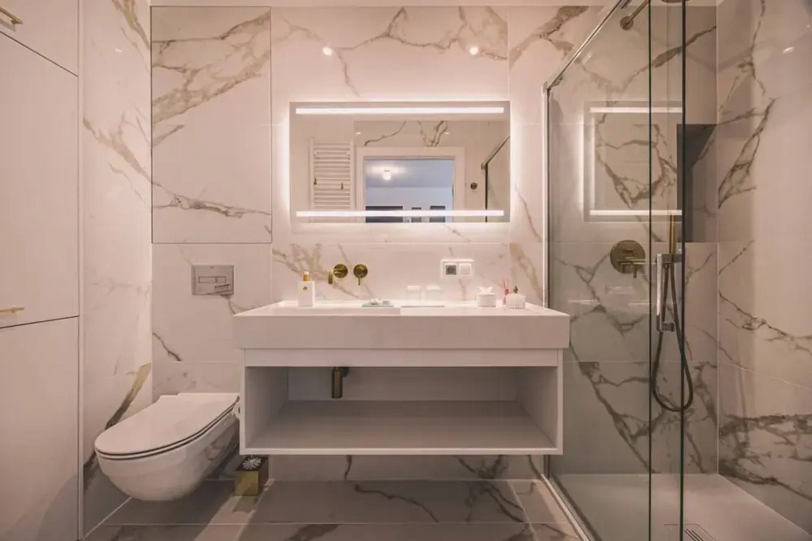 Linterna Luksus nad Ba Tykiem Let s Sea G ski SPA