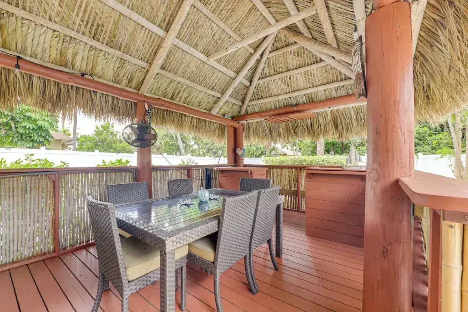 Swim, Barbecue & Game: Home 4 Mi to Pompano Beach!