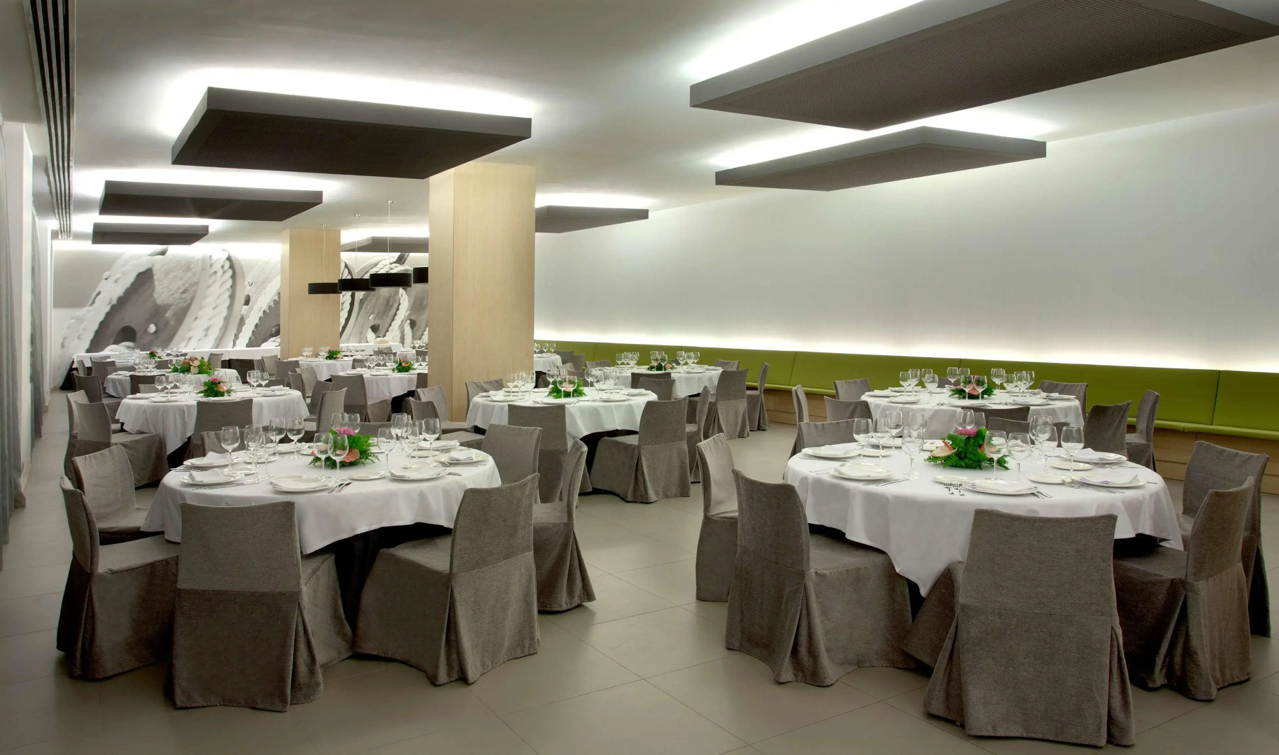 Отель NH Campo Cartagena