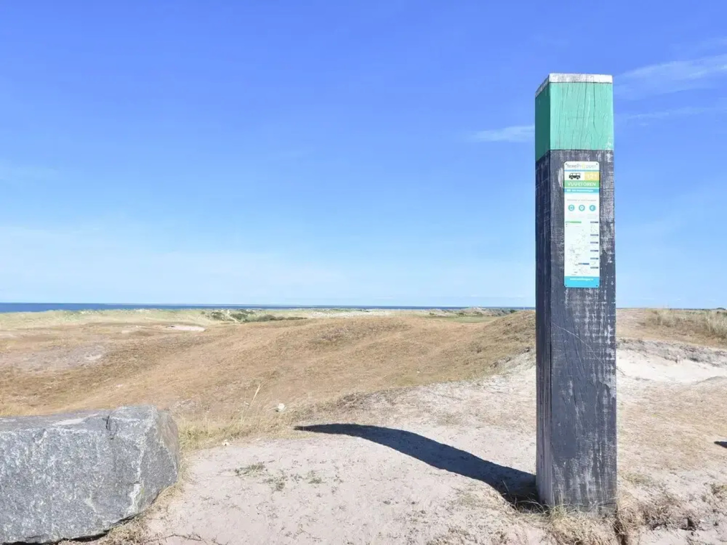 Peaceful Villa in De Koog near Sea