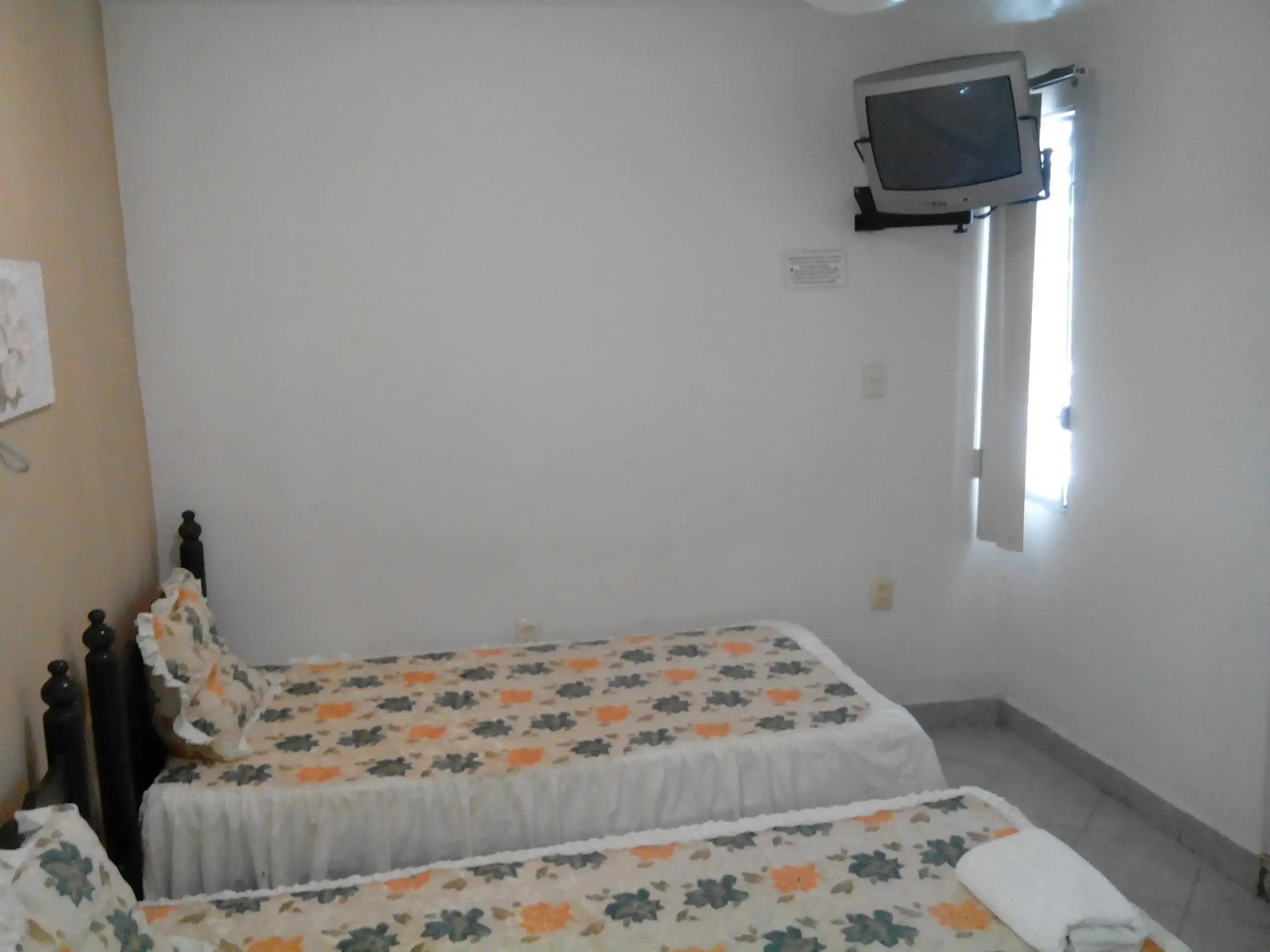 Hotel y Hostal Casa Risueño