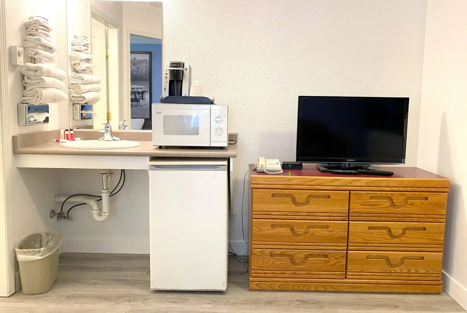 Super 8 by Wyndham Sicamous