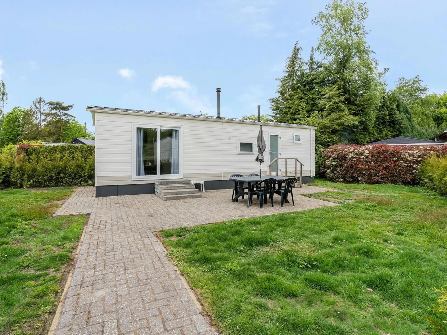 Chalet in Parc de Kievit With Private Garden