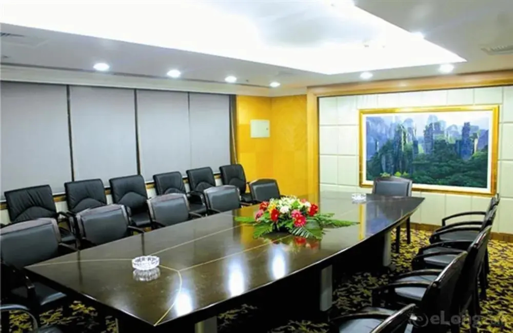 Chengde Jing Cheng Hotel