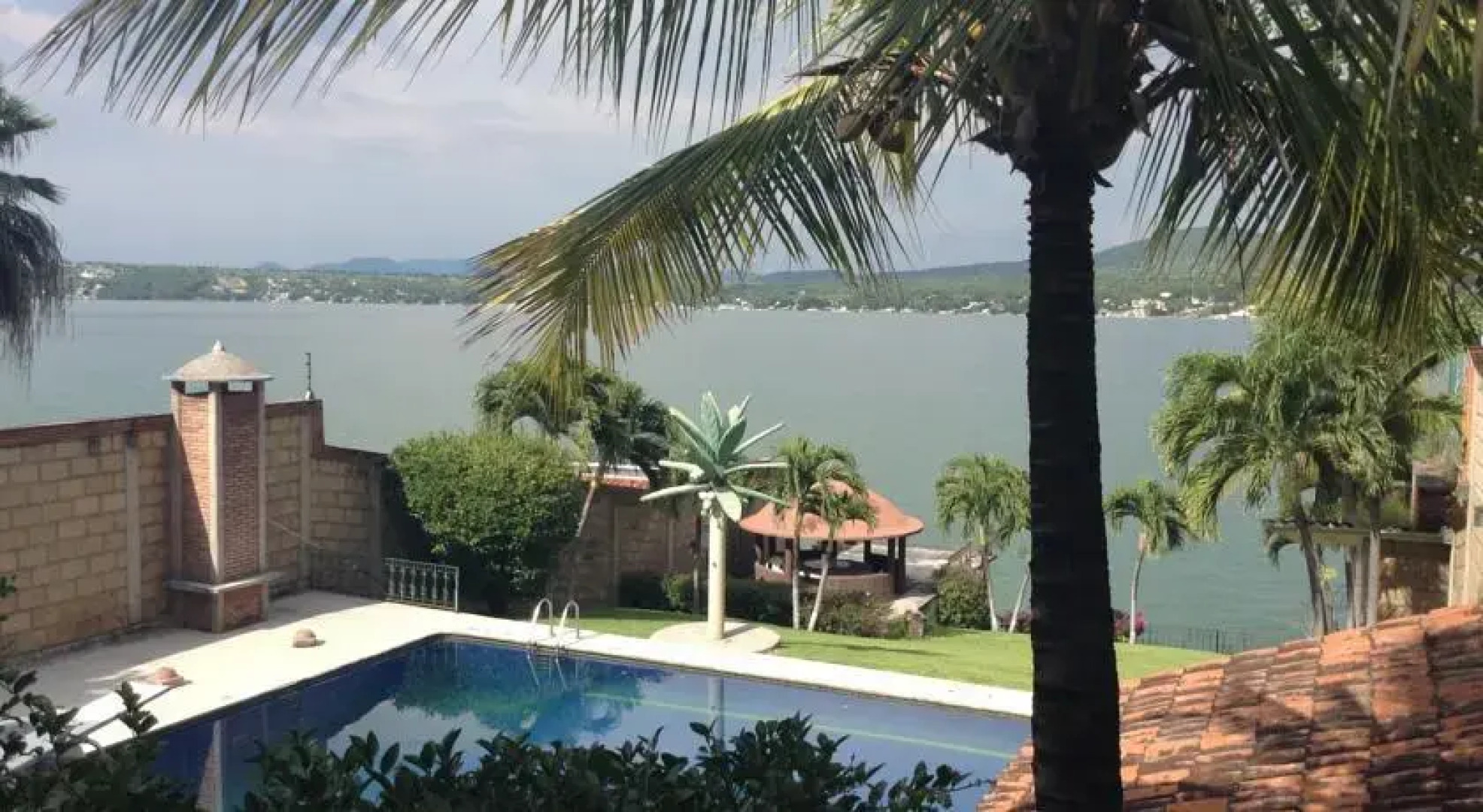 Tequesquitengo Bungie