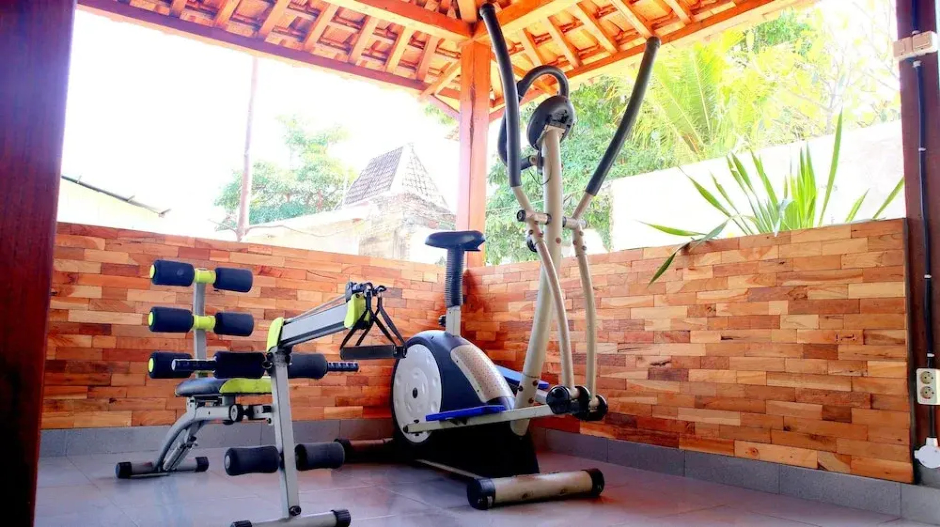 Watusaman Homestay By The Grand Java