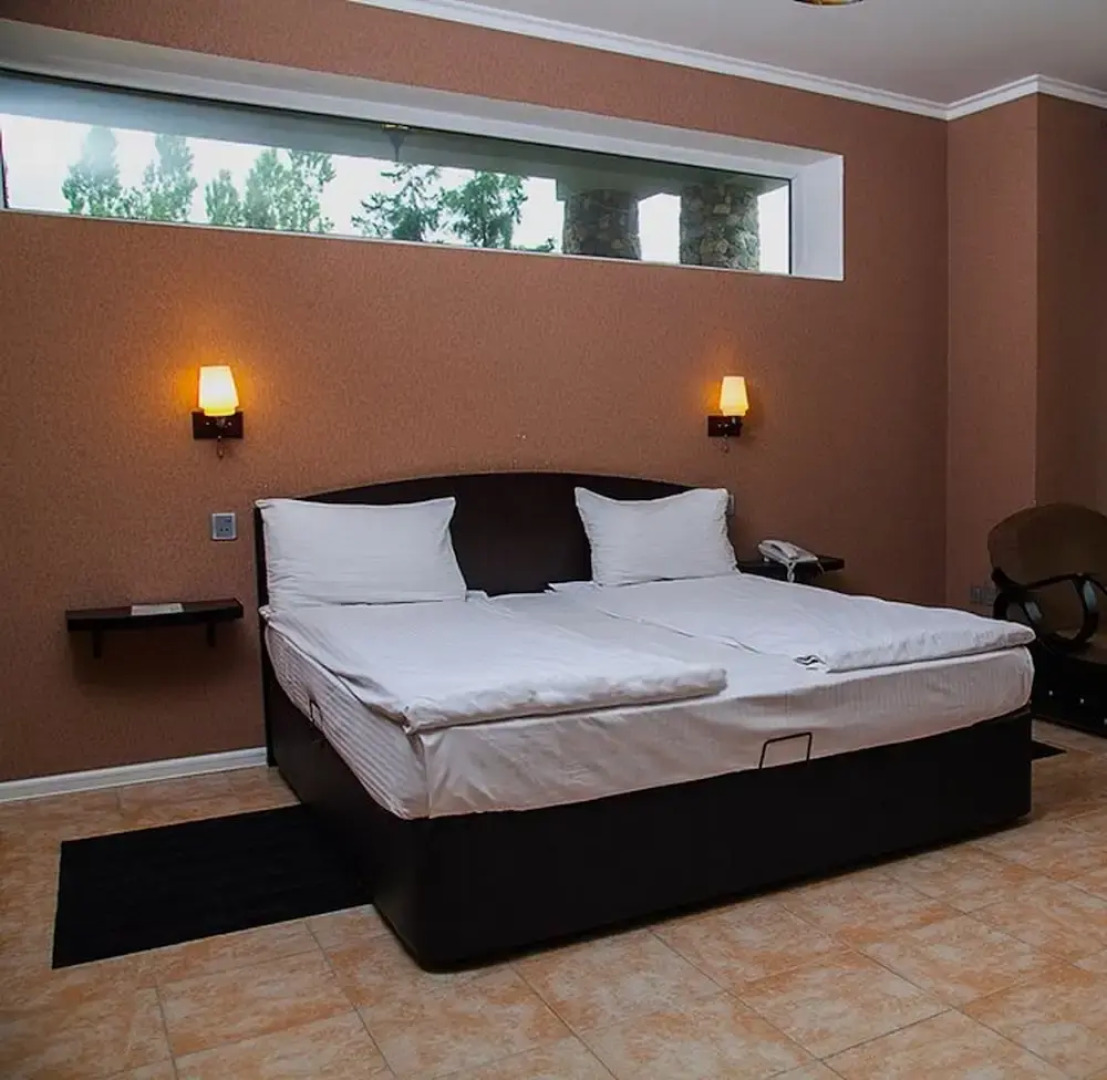 Отель Holiday Village