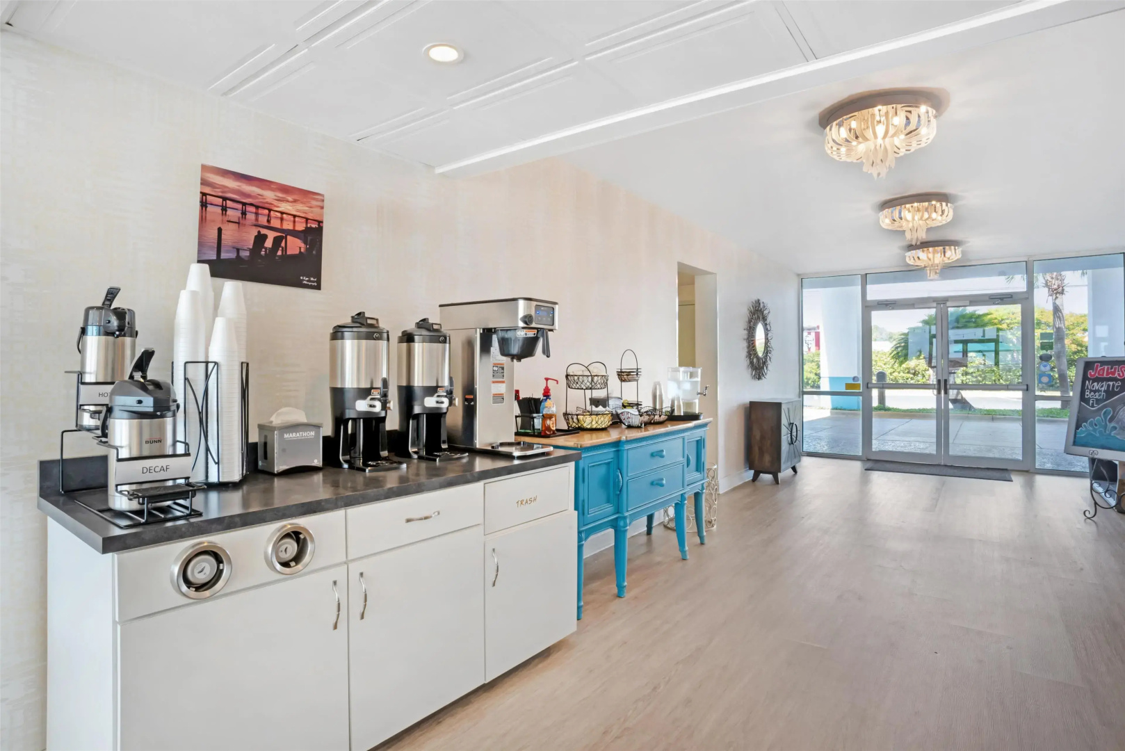 Best Western Navarre Waterfront