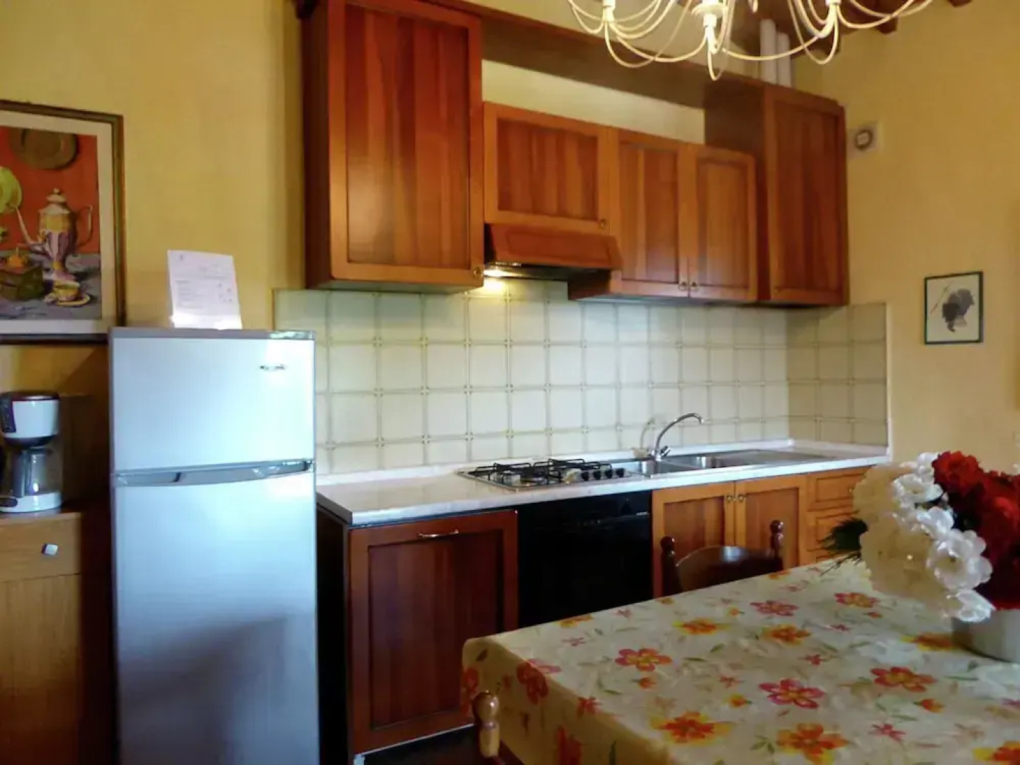 Peaceful Apartment in San Gimignano Tuscany with Pool