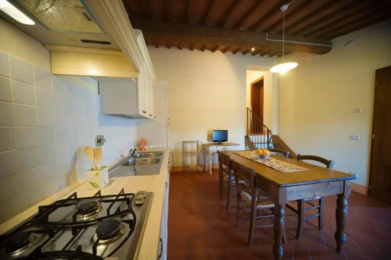 Apartment With 3 Bedrooms in Terranuova Bracciolini, Arezzo, With Wonderful Mountain View, Enclosed Garden and Wifi