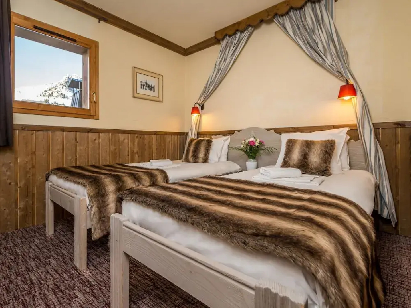 Rustic Apartment With a Fireplace and Wi-fi in Arc 2000