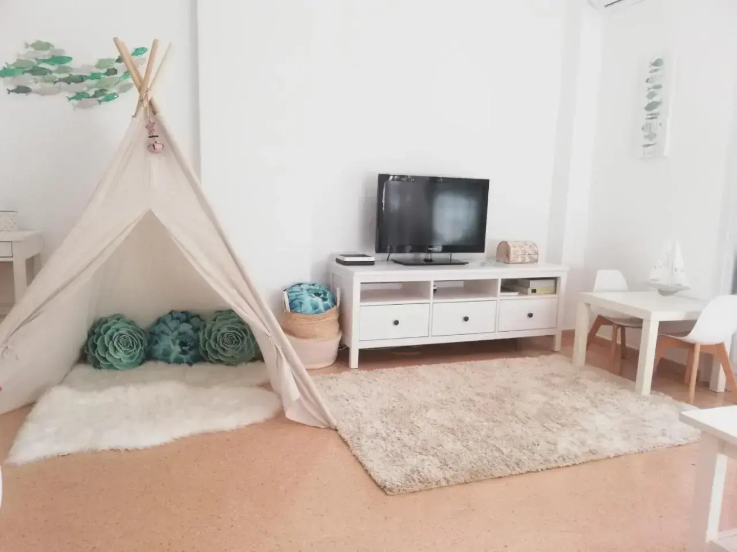 Baby-Friendly Terrace Apartment