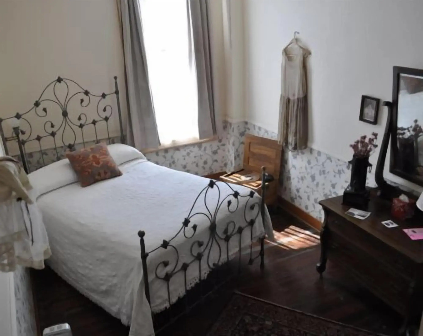 Historic Grand Canyon Hotel