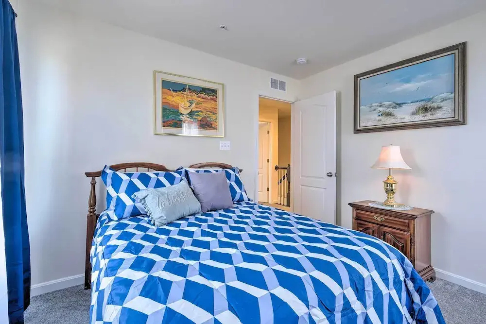 Riverside House w/ Kayaks, Piano & Fireplace