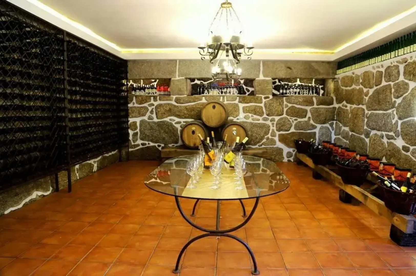 Villa With 3 Bedrooms in Terras de Bouro, With Wonderful Mountain View