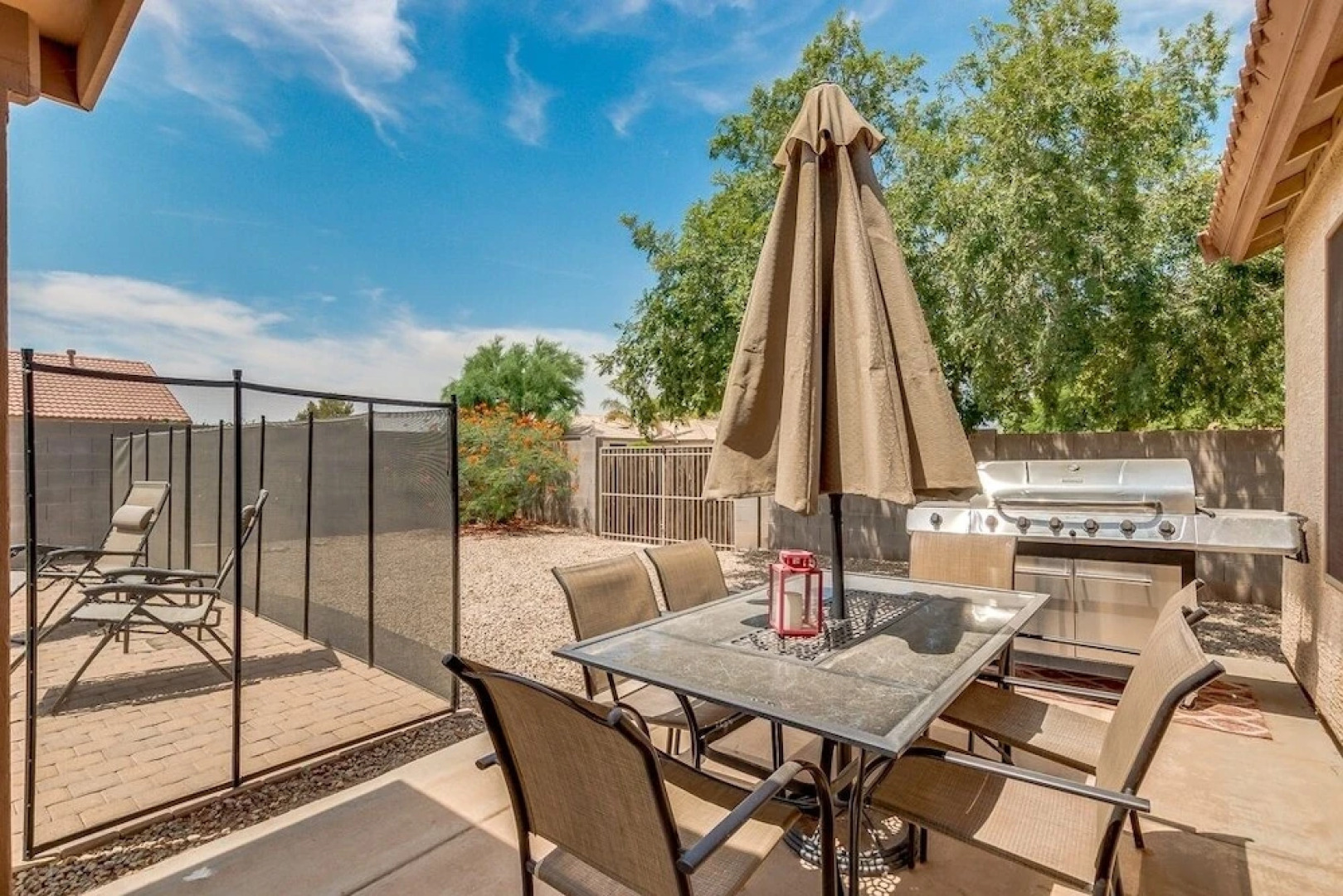 Stratford Place - 4 Br home by RedAwning