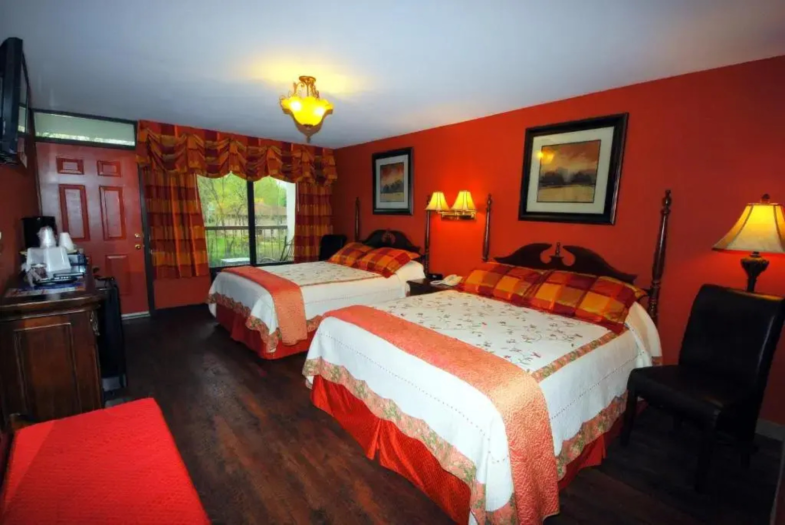 Rivergate Mountain Lodge