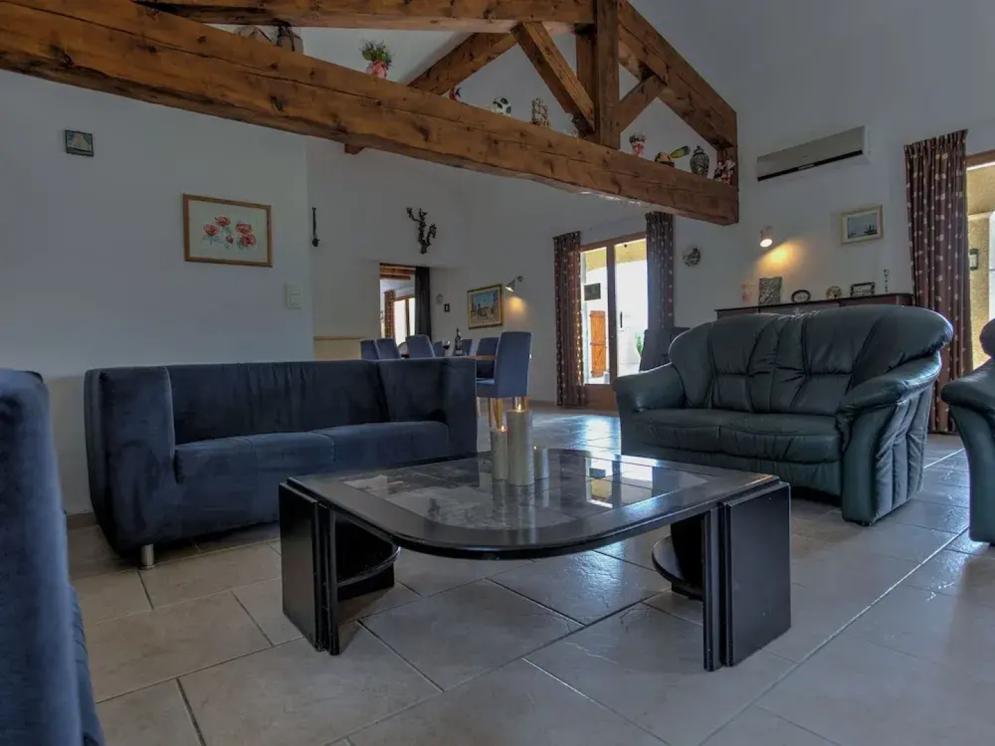 Lively Villa in Félines-minervois With Pool
