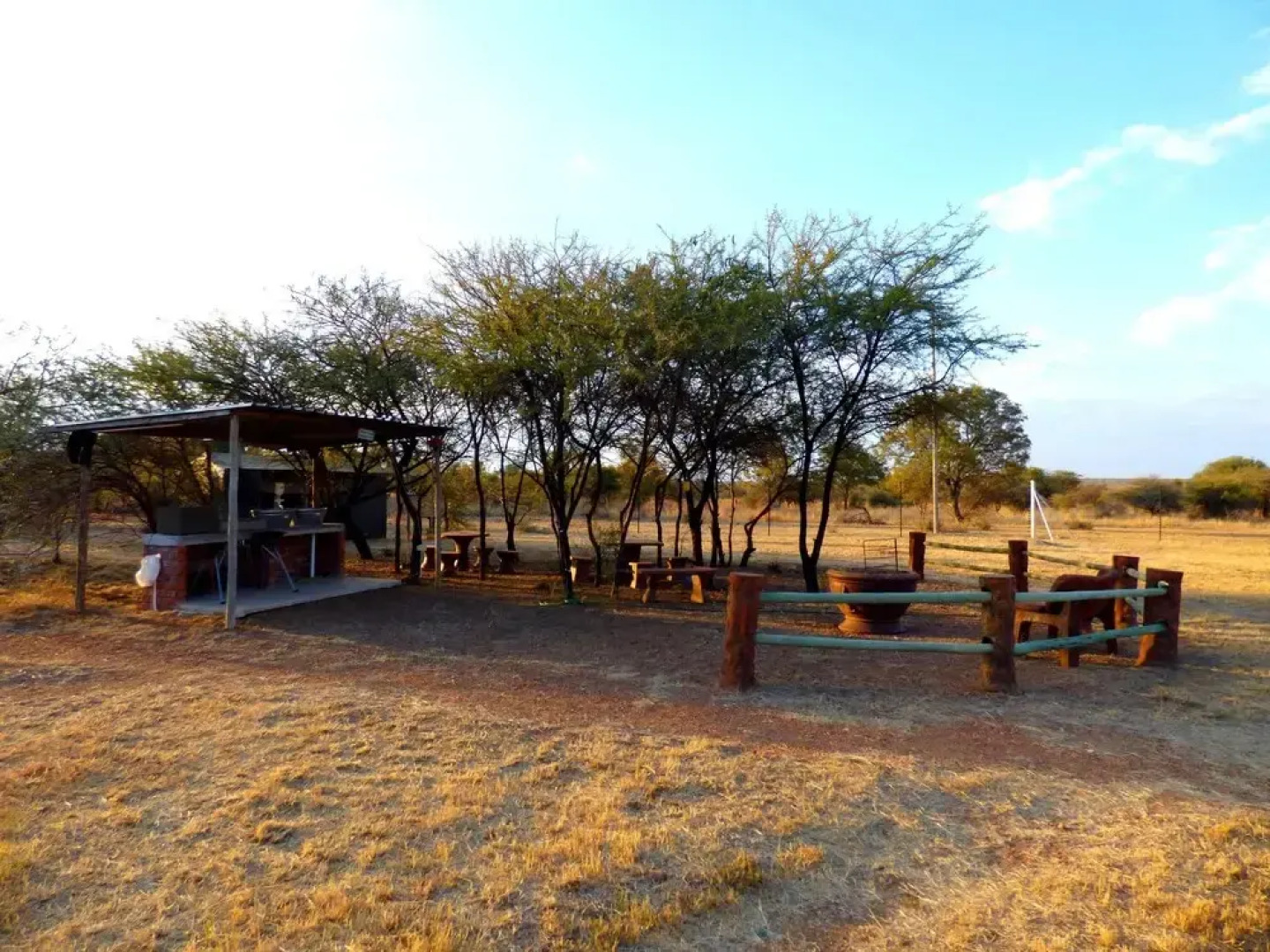 Thorn Tree Bush Camp