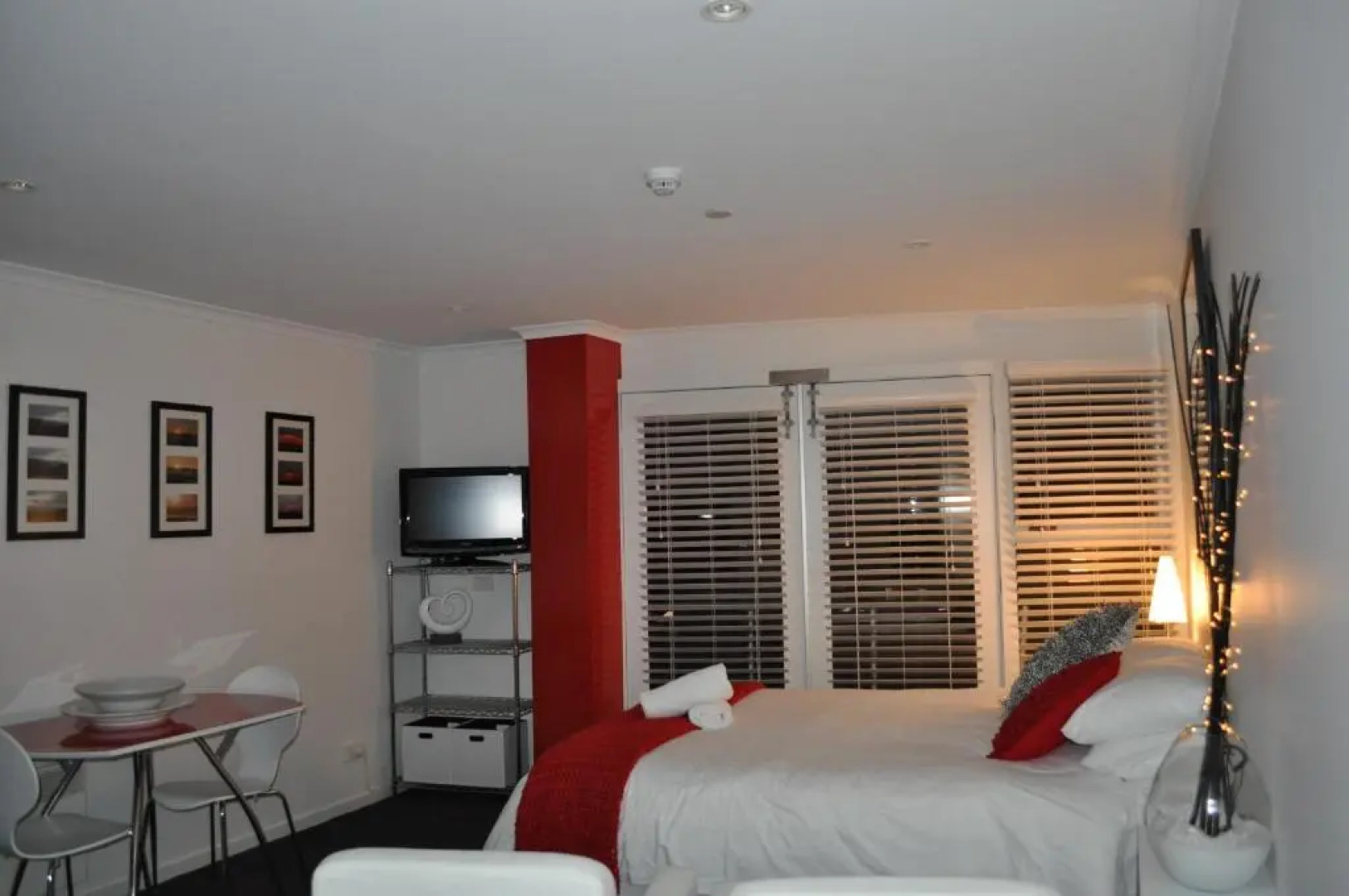 White Crystal Apartments Mt Hotham