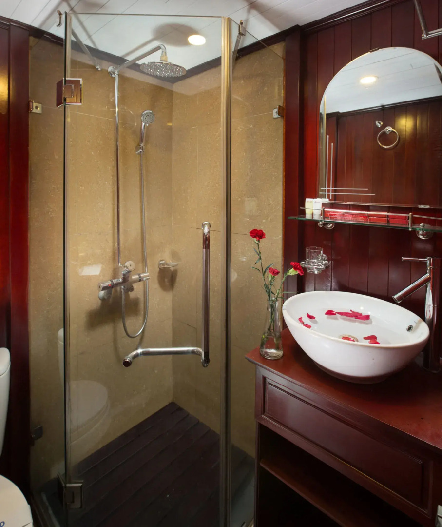 Halong Aclass Stellar Cruise