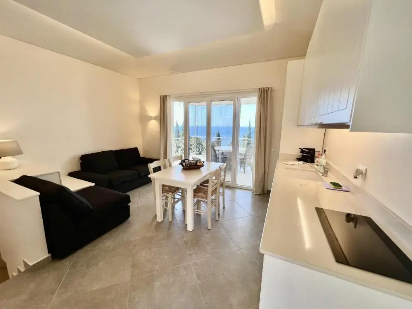 Paleopetres K-One - Premium Double Suite - Kalami -