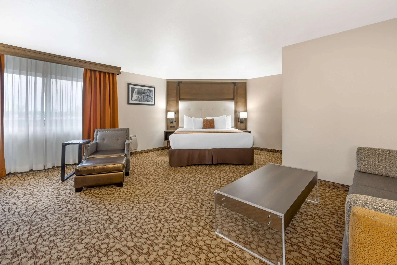 Best Western Plus Mill Creek Inn