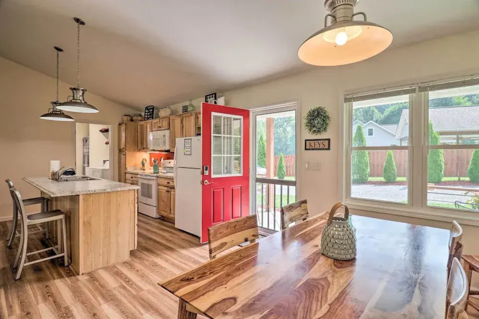 Updated Cottage at Lake Junaluska Golf Course!