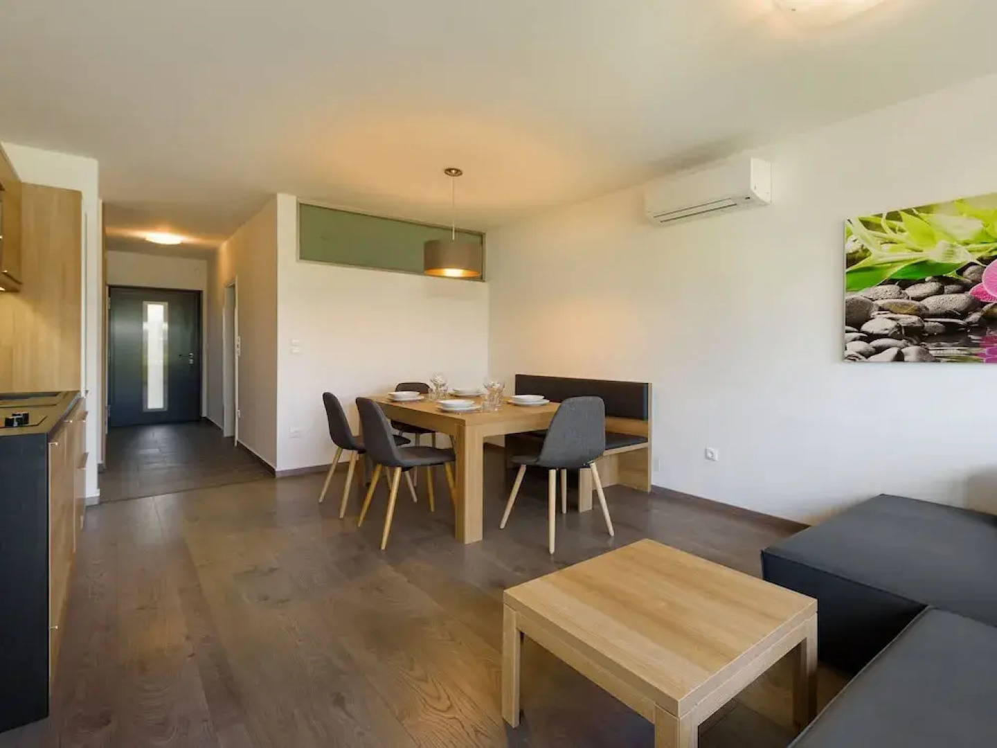 Luxurious Apartment on Pannonia Golf Course