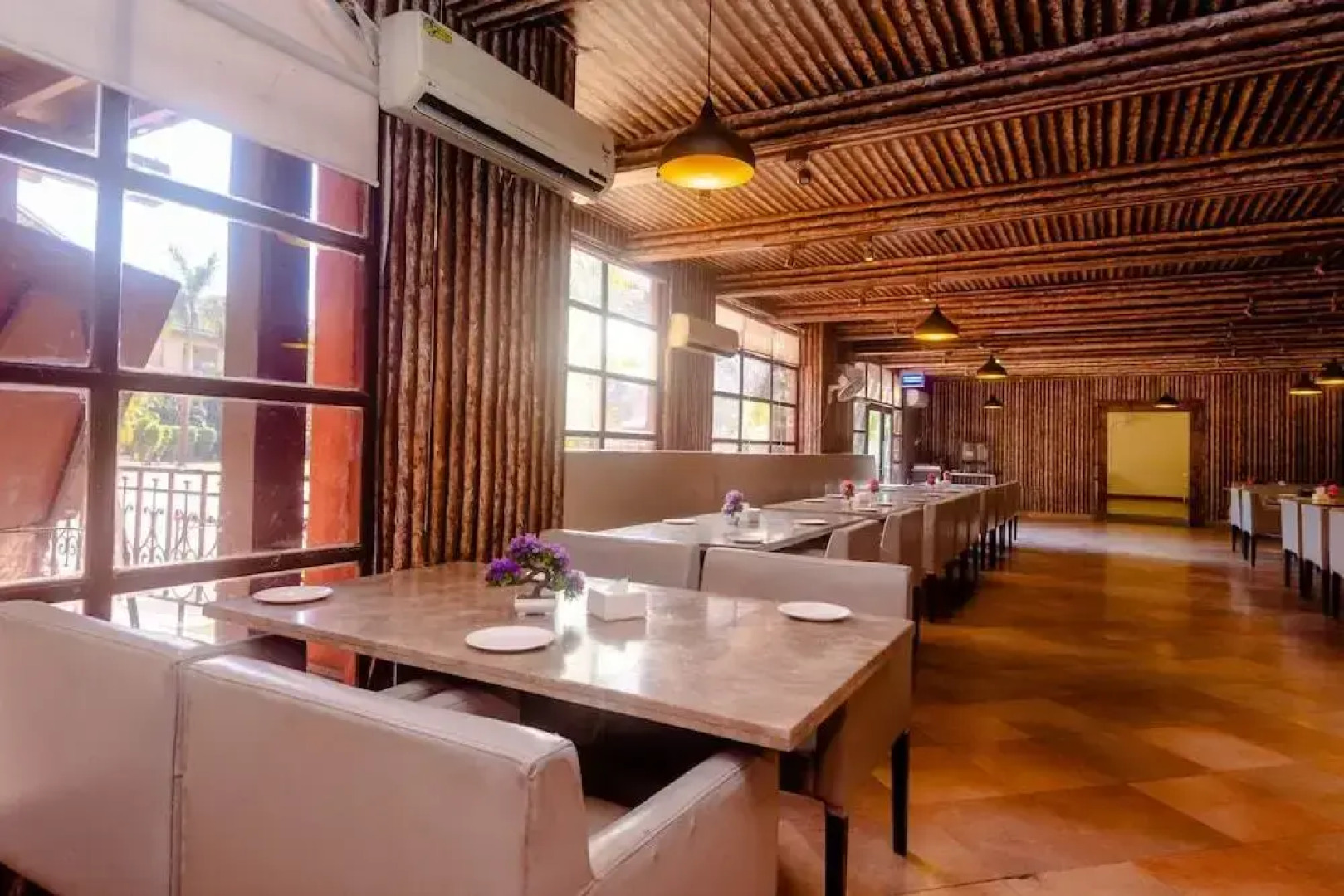 Discover Resorts by OYO Rooms