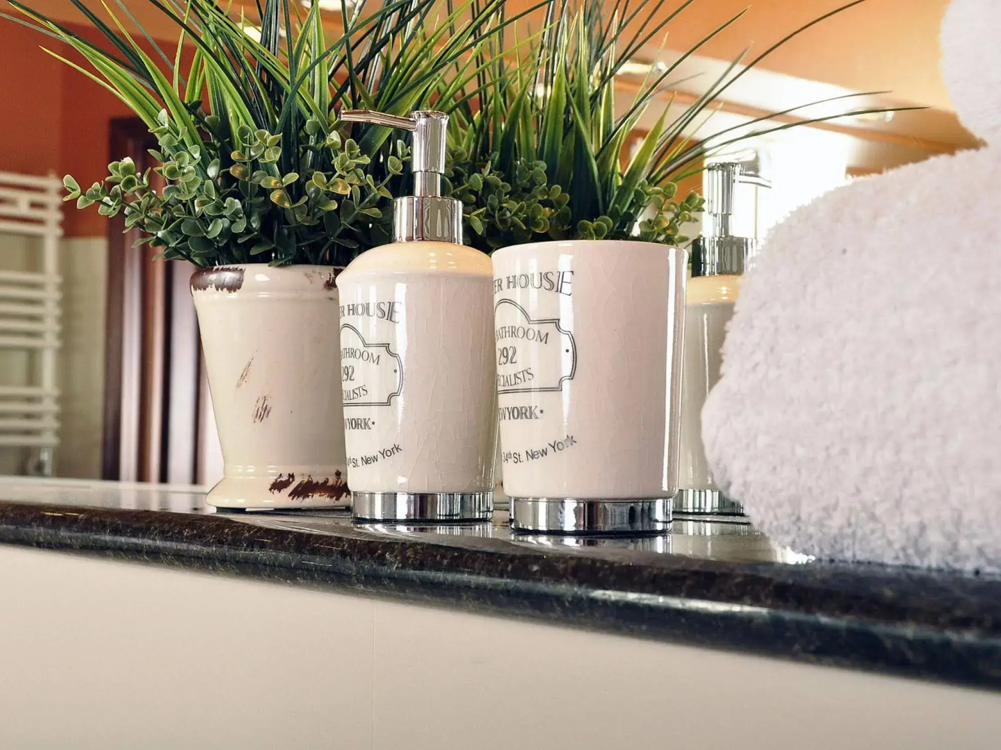 SleepWalker Boutique Suites