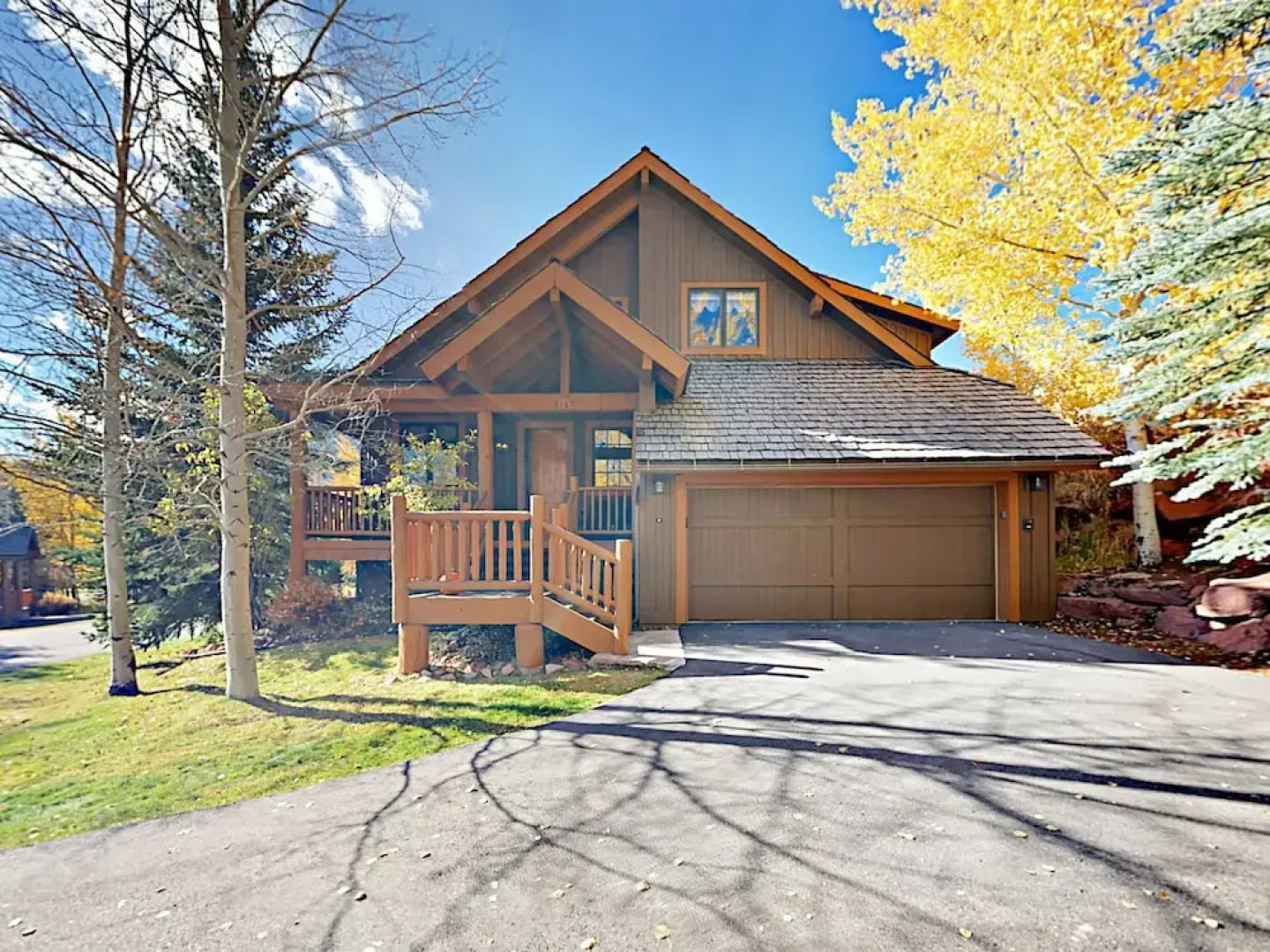 167 Club Cottage Dr Home 4 Bedrooms 5.5 Bathrooms Home