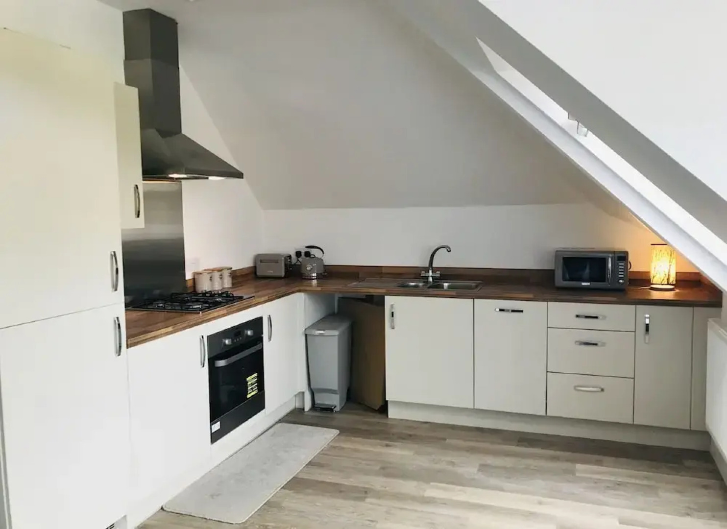 1 Bed Marina Apartment With Sea Views, Penthouse