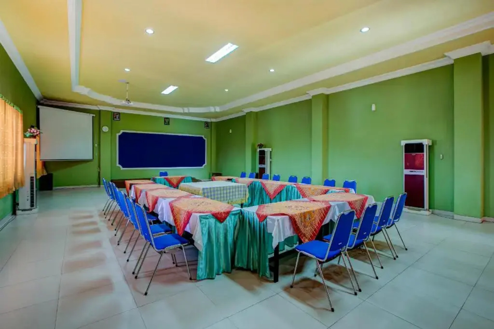 CAPITAL O 3933 Hotel Grand Anugrah