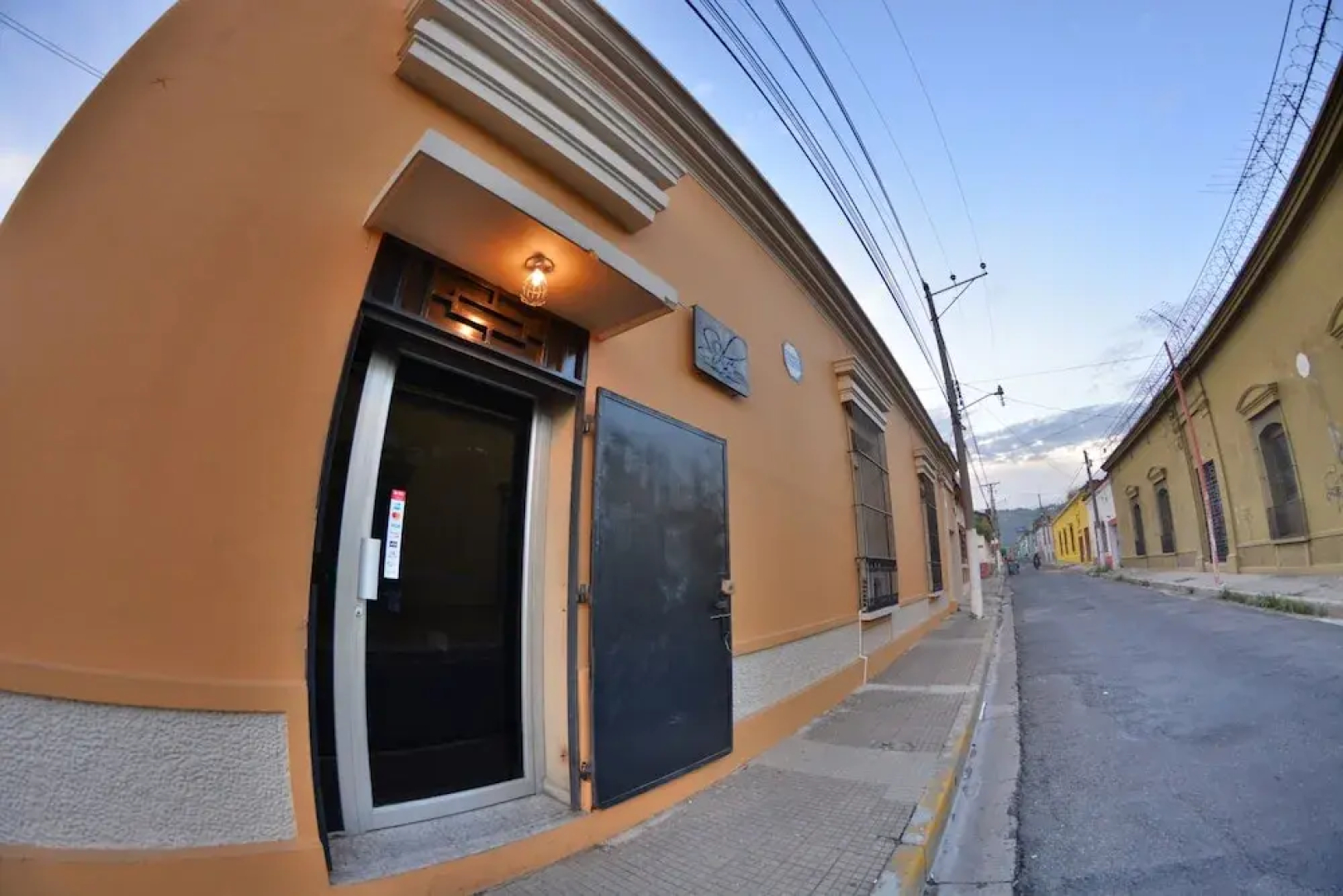 4a Calle Poniente
