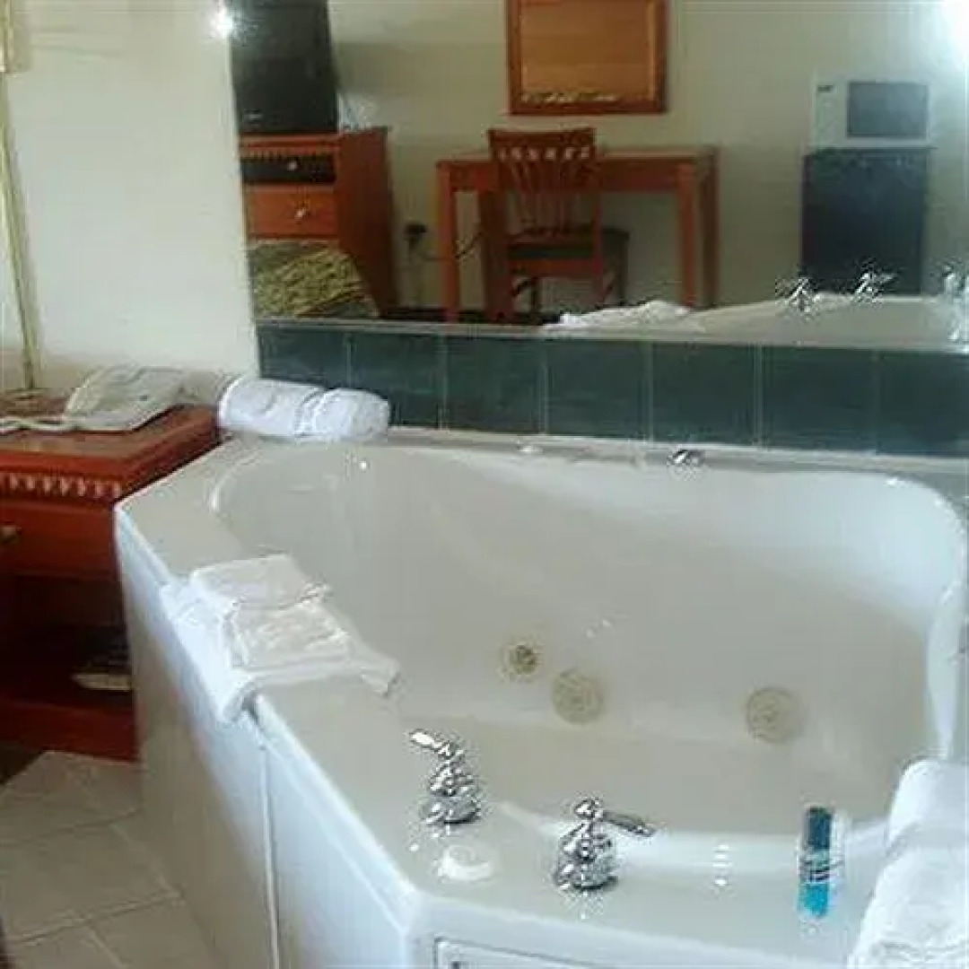 Royal Inn Douglasville