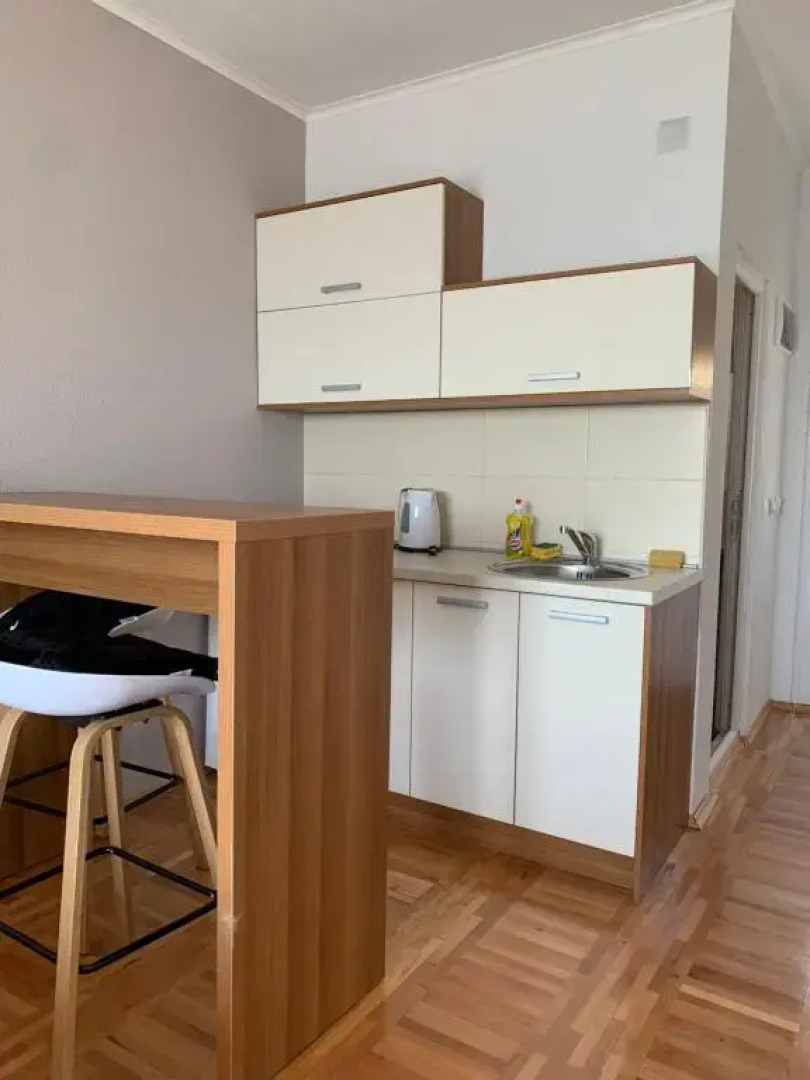 Sunrise Apartments and Studios